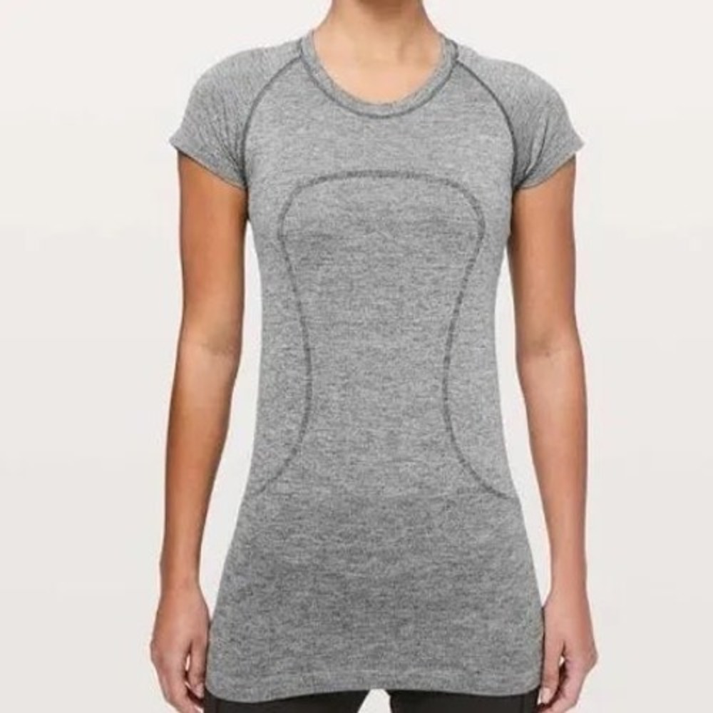 Lululemon Swiftly Tech Short Sleeve 2.0 Crew Grey Ombre Running Shirt‎ Size 12